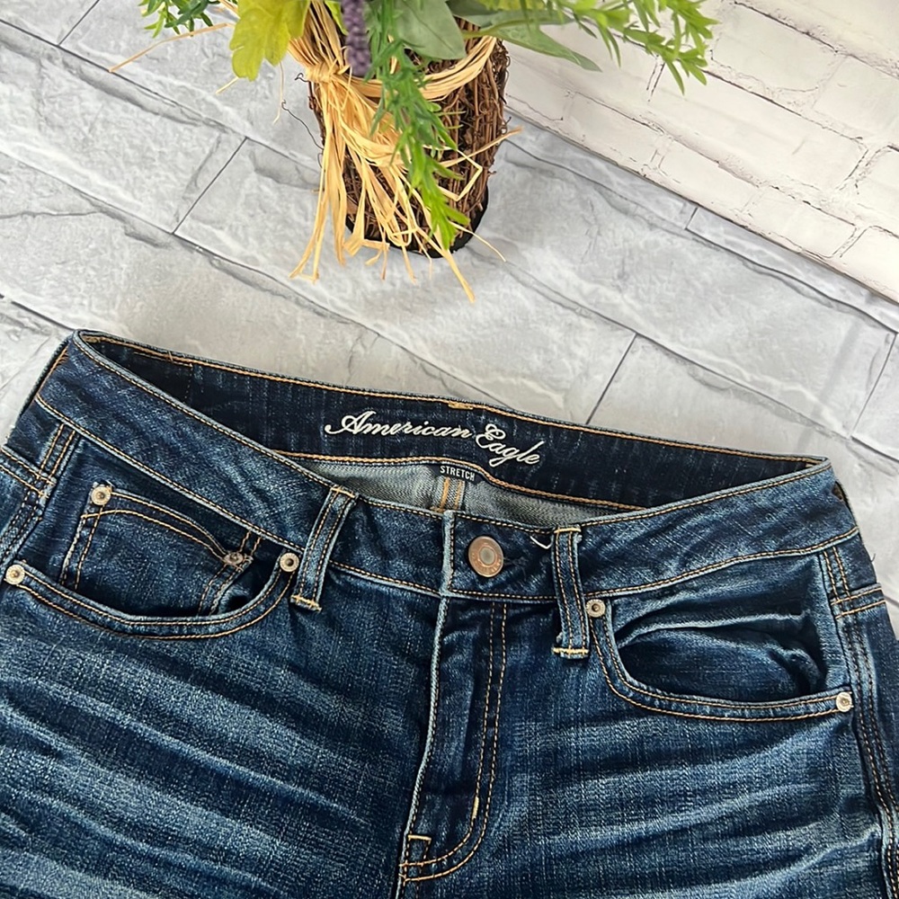 American Eagle STRETCH Slouchy whisk Jeans size 6